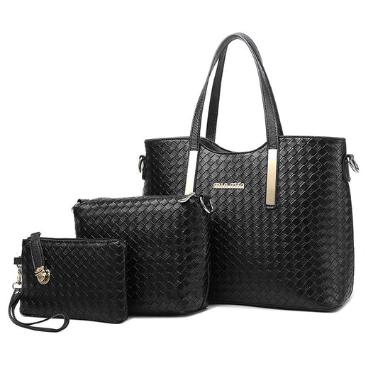 Set of 3 classic ladies' handbags.